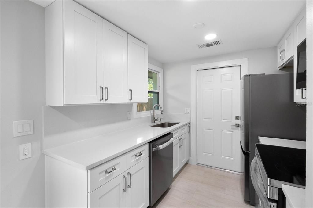 En Venta: $389,990 (3 camas, 2 baños, 903 Pies cuadrados)