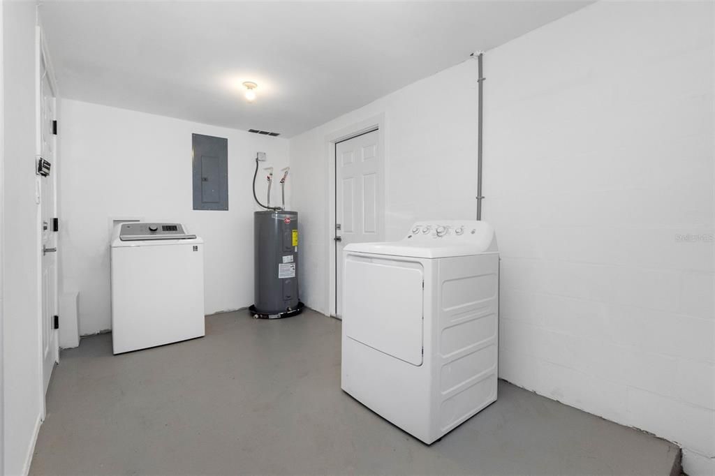 En Venta: $389,990 (3 camas, 2 baños, 903 Pies cuadrados)