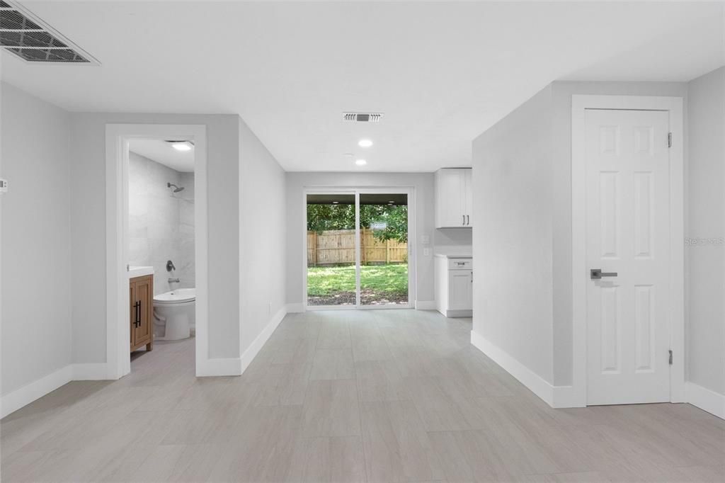 En Venta: $389,990 (3 camas, 2 baños, 903 Pies cuadrados)