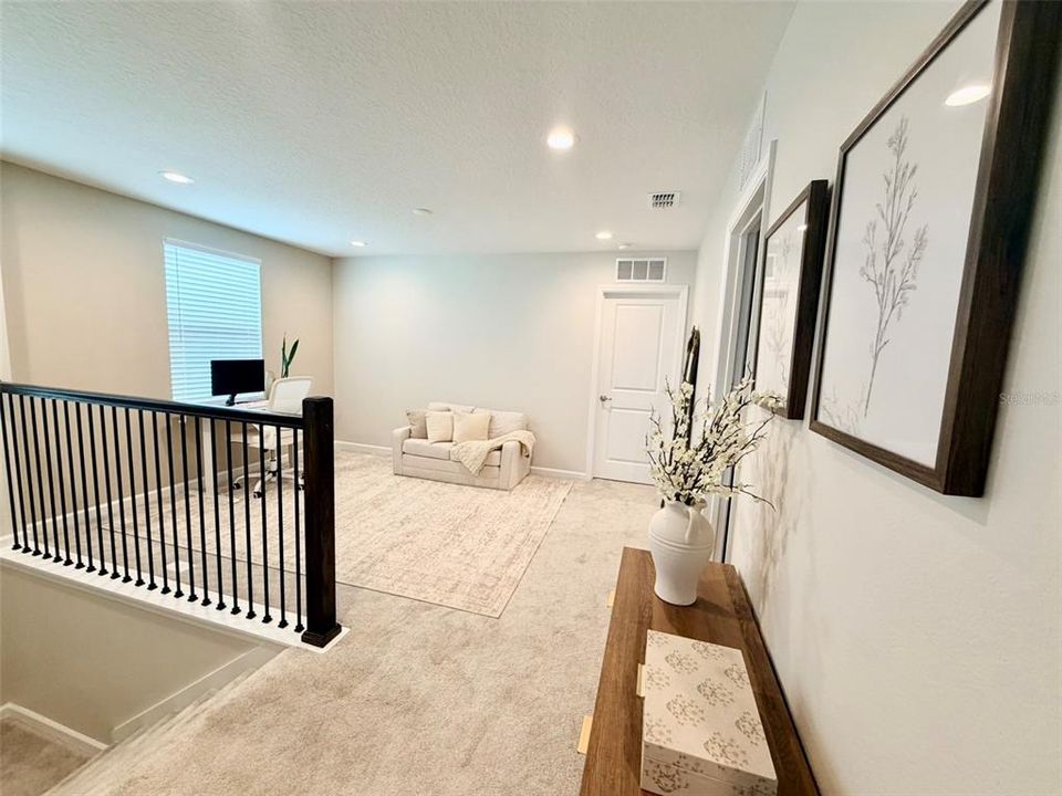 For Rent: $2,595 (3 beds, 2 baths, 2062 Square Feet)