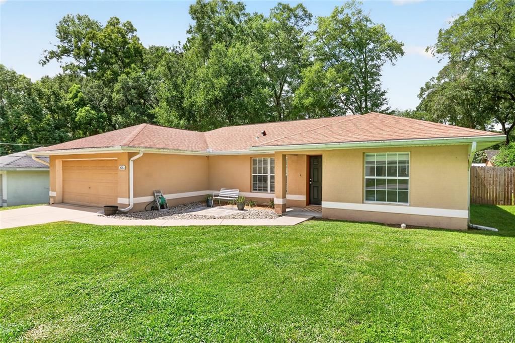 En Venta: $245,000 (3 camas, 2 baños, 1403 Pies cuadrados)