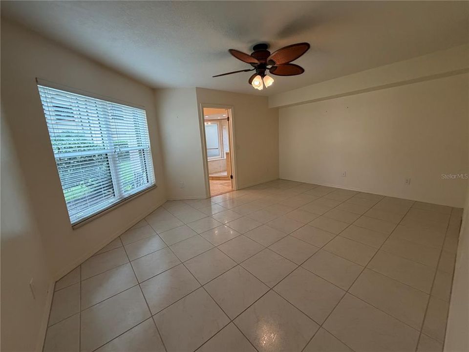For Rent: $2,350 (2 beds, 2 baths, 1380 Square Feet)
