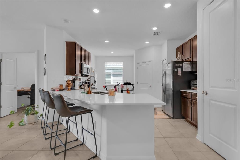 For Sale: $398,200 (4 beds, 3 baths, 2115 Square Feet)