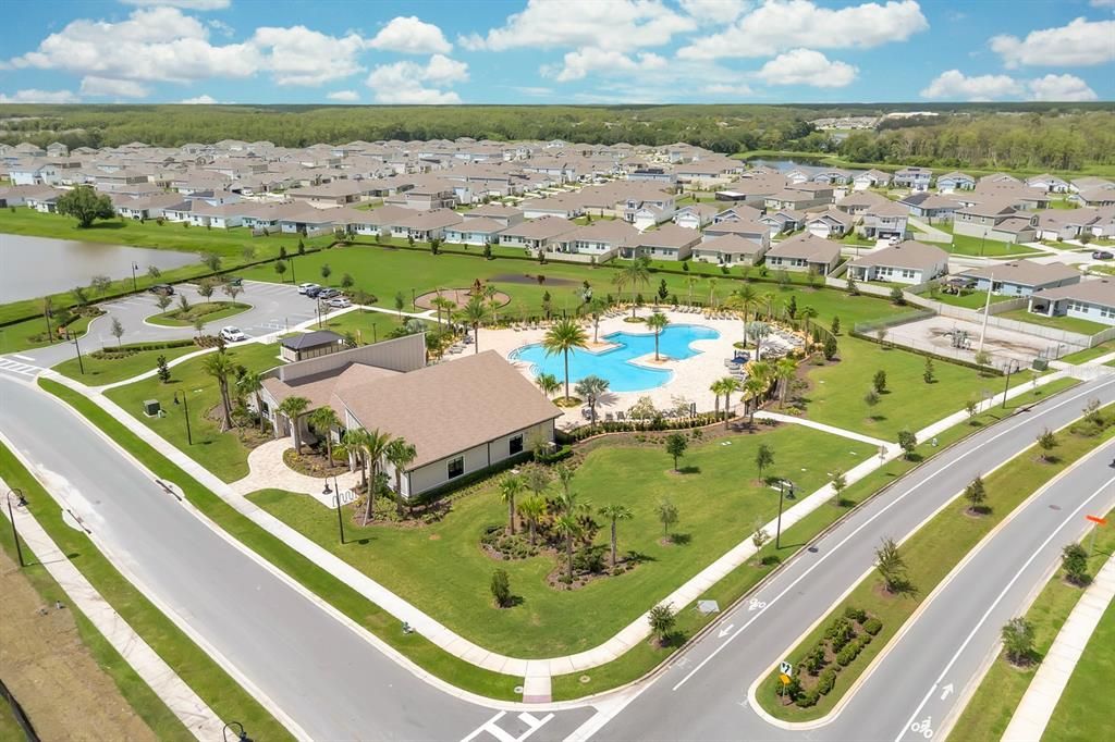 For Sale: $398,200 (4 beds, 3 baths, 2115 Square Feet)
