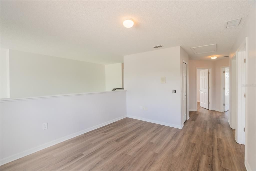 En Venta: $399,000 (4 camas, 3 baños, 2847 Pies cuadrados)