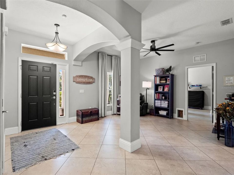 For Sale: $785,000 (4 beds, 3 baths, 2327 Square Feet)