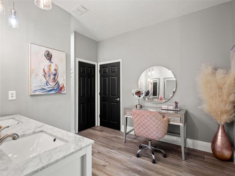 For Sale: $785,000 (4 beds, 3 baths, 2327 Square Feet)