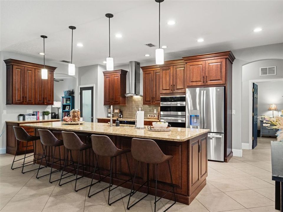 For Sale: $785,000 (4 beds, 3 baths, 2327 Square Feet)