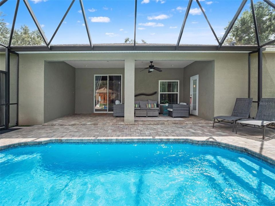 For Sale: $785,000 (4 beds, 3 baths, 2327 Square Feet)