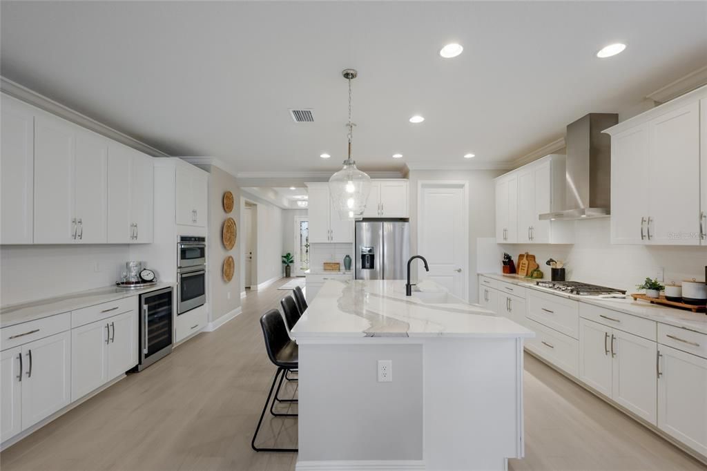 For Sale: $639,000 (3 beds, 2 baths, 2333 Square Feet)
