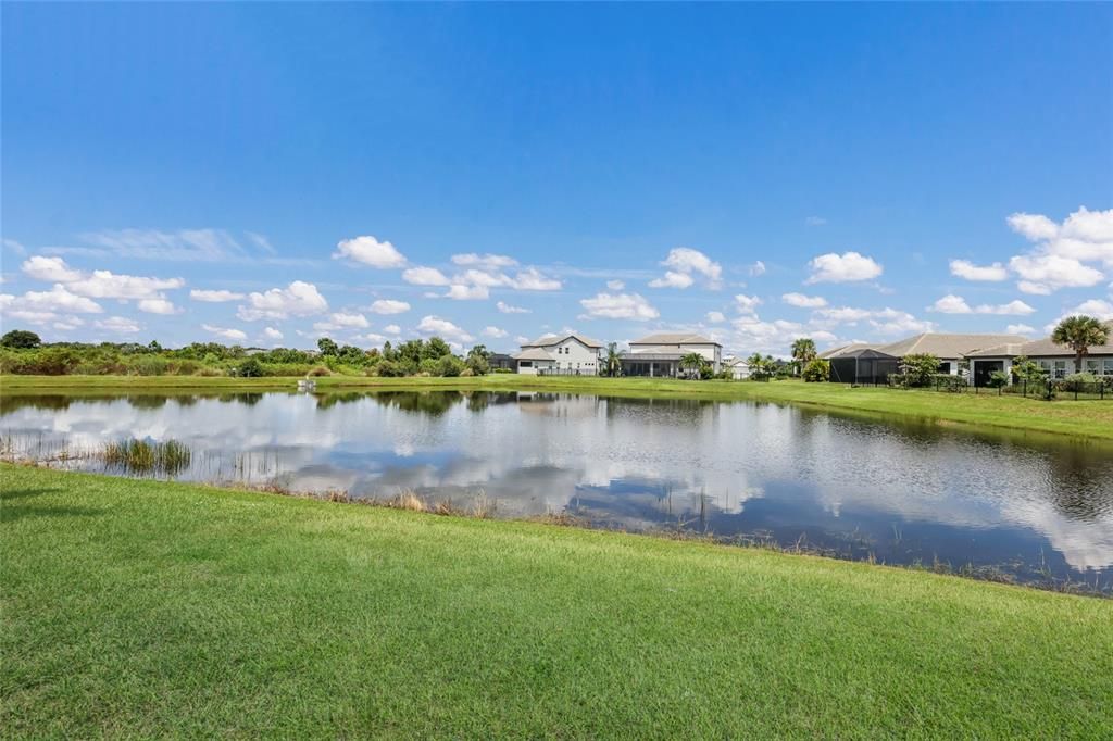 For Sale: $639,000 (3 beds, 2 baths, 2333 Square Feet)
