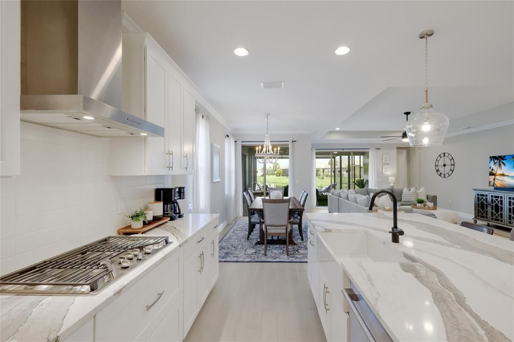 For Sale: $639,000 (3 beds, 2 baths, 2333 Square Feet)