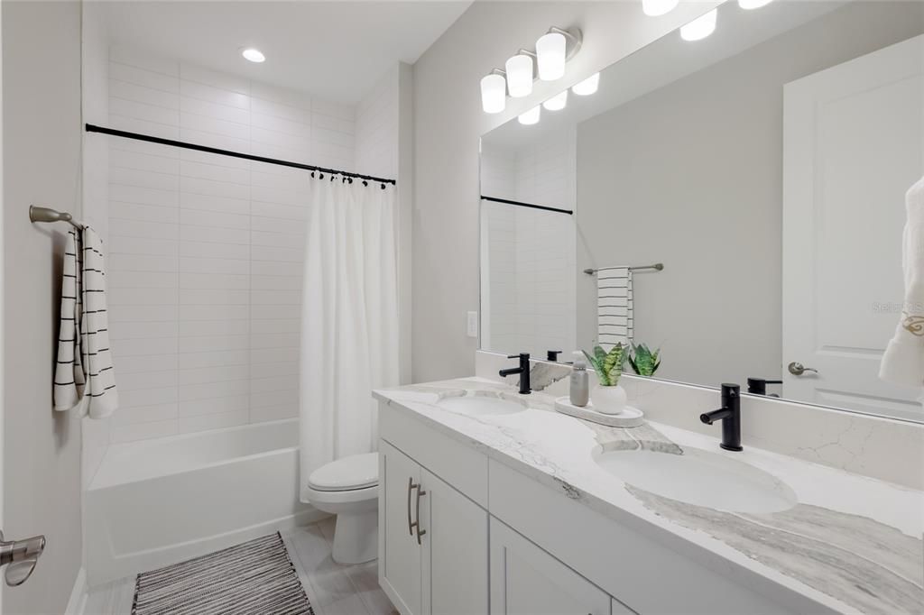 For Sale: $639,000 (3 beds, 2 baths, 2333 Square Feet)
