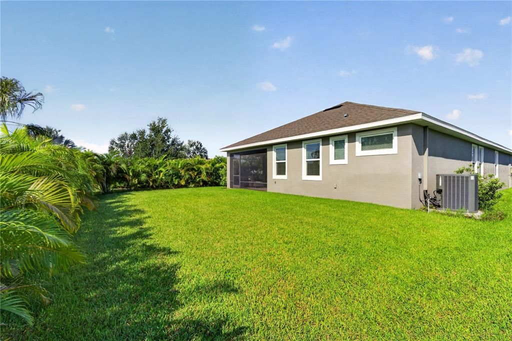 For Sale: $450,000 (4 beds, 3 baths, 2375 Square Feet)