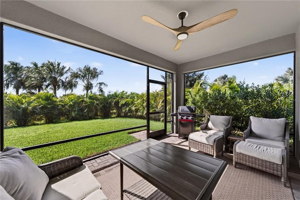 For Sale: $450,000 (4 beds, 3 baths, 2375 Square Feet)