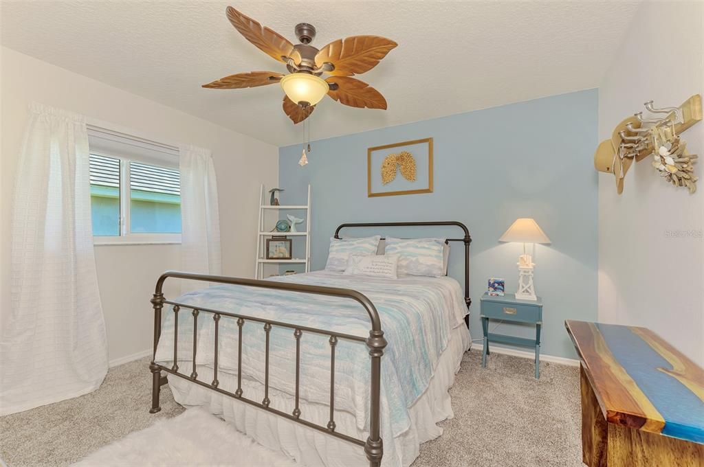 For Sale: $599,000 (3 beds, 2 baths, 2285 Square Feet)