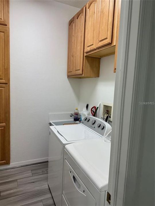 For Rent: $3,800 (4 beds, 3 baths, 2217 Square Feet)