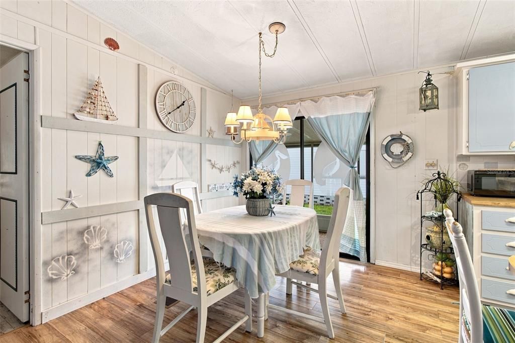 En Venta: $189,900 (2 camas, 2 baños, 1196 Pies cuadrados)