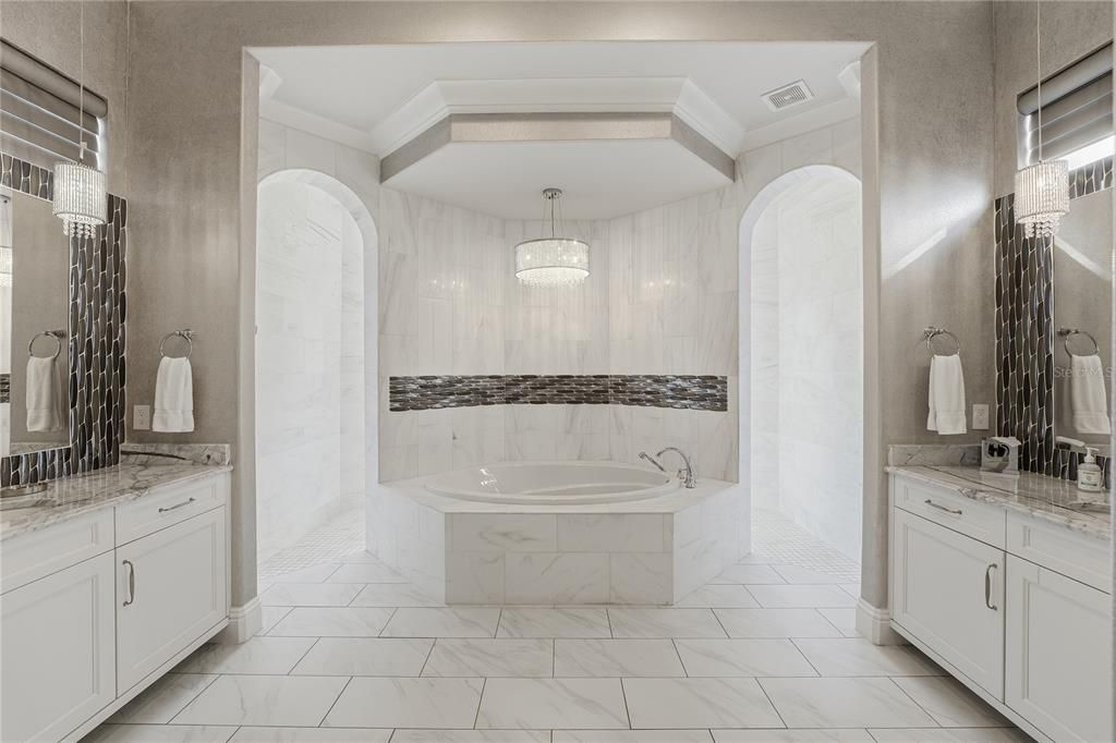 For Sale: $5,350,000 (8 beds, 9 baths, 8000 Square Feet)