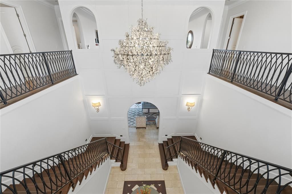 For Sale: $5,350,000 (8 beds, 9 baths, 8000 Square Feet)