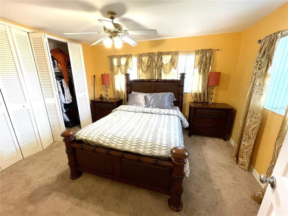 En Venta: $489,000 (3 camas, 2 baños, 1707 Pies cuadrados)