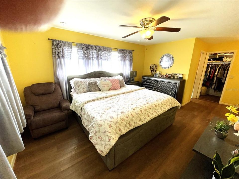 En Venta: $489,000 (3 camas, 2 baños, 1707 Pies cuadrados)