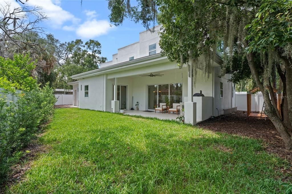 For Sale: $1,350,000 (4 beds, 4 baths, 2998 Square Feet)