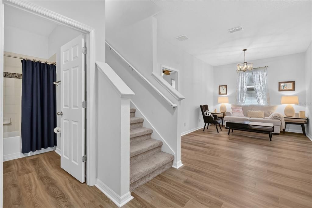For Sale: $450,000 (4 beds, 3 baths, 2584 Square Feet)