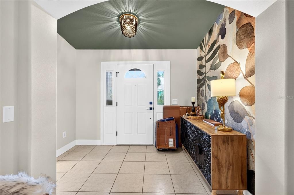 For Sale: $260,000 (3 beds, 2 baths, 1647 Square Feet)