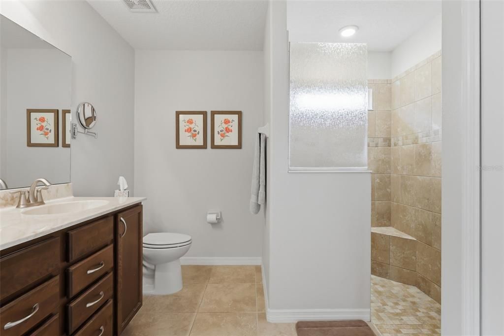 For Sale: $310,000 (3 beds, 2 baths, 1655 Square Feet)