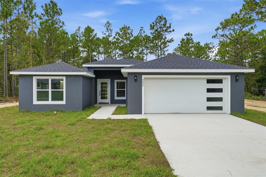 For Sale: $369,900 (3 beds, 3 baths, 1907 Square Feet)