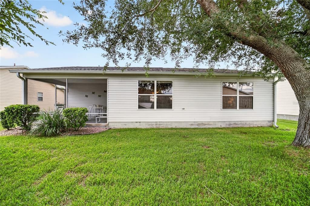 For Sale: $265,000 (2 beds, 2 baths, 1125 Square Feet)