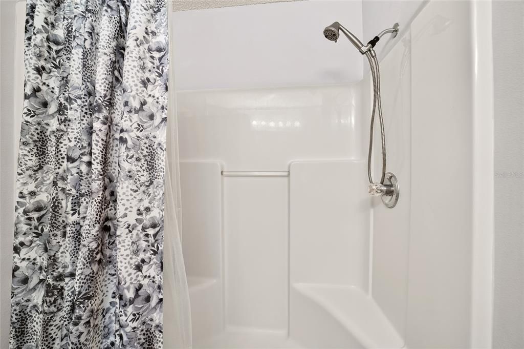 For Sale: $265,000 (2 beds, 2 baths, 1125 Square Feet)