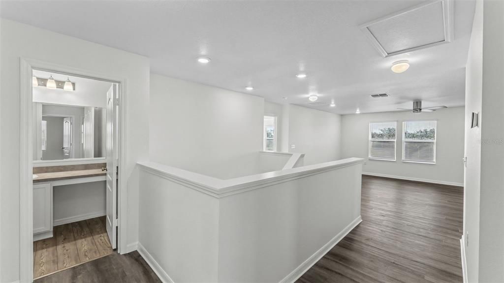 На продажу: $399,900 (5 спален, 3 ванн, 3097 Квадратных фут)