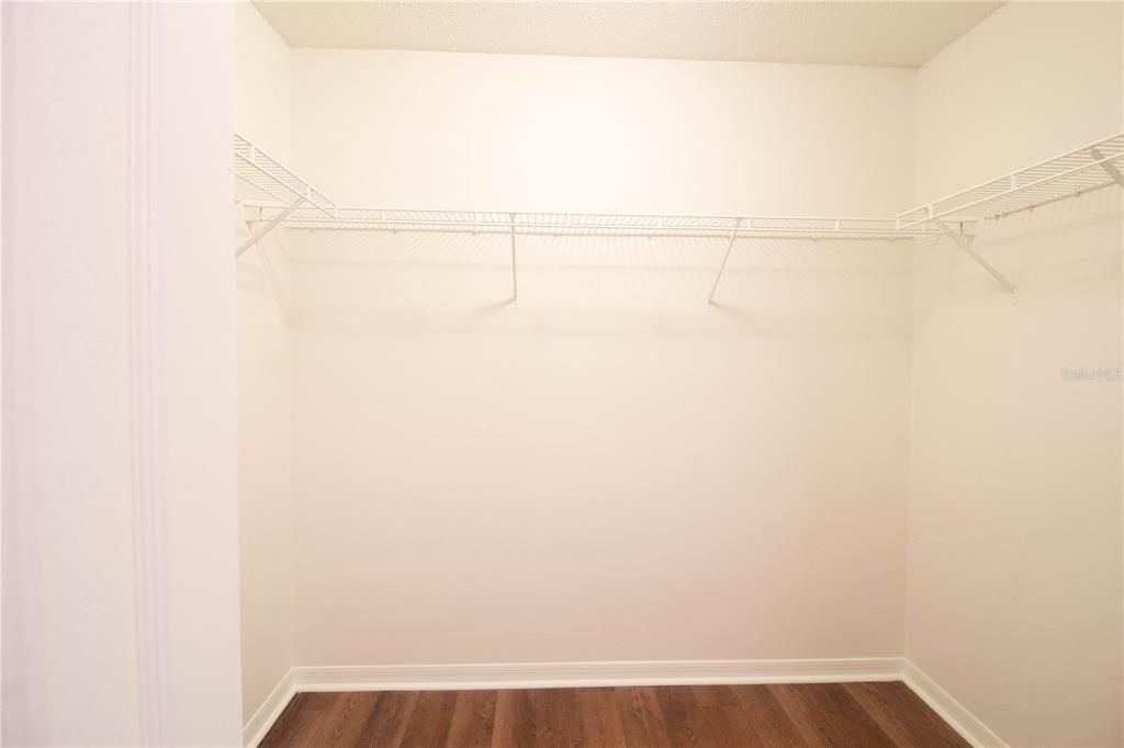 En Renta: $3,000 (4 camas, 3 baños, 2265 Pies cuadrados)