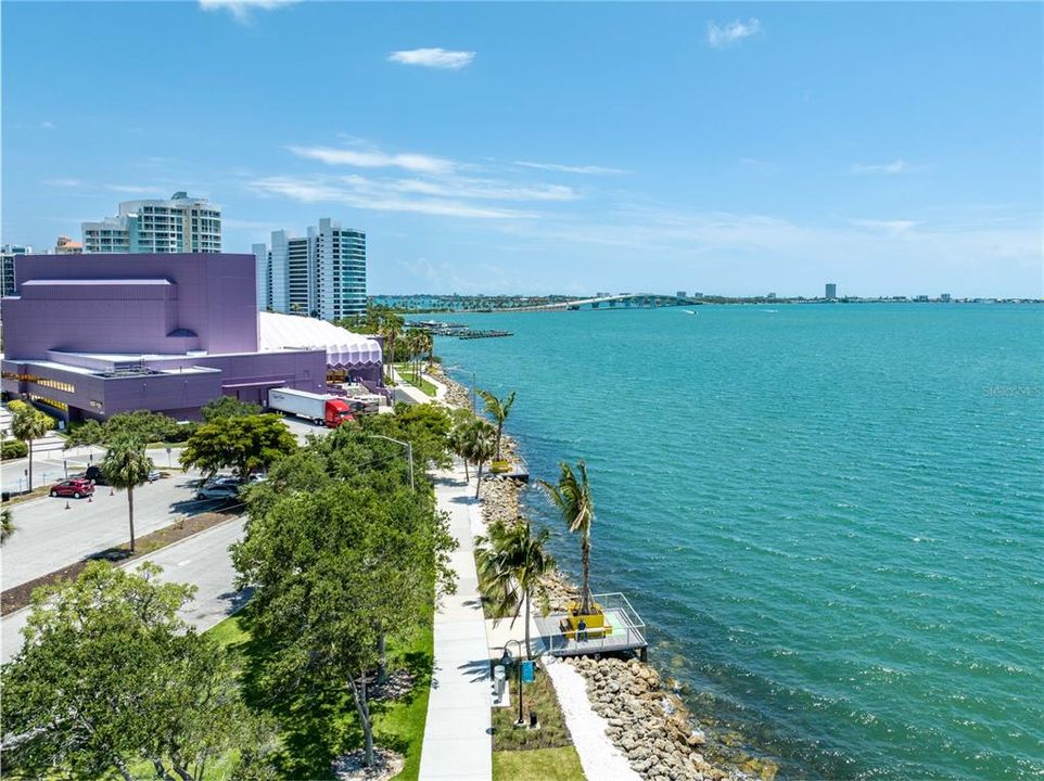 For Sale: $425,000 (3 beds, 2 baths, 1235 Square Feet)