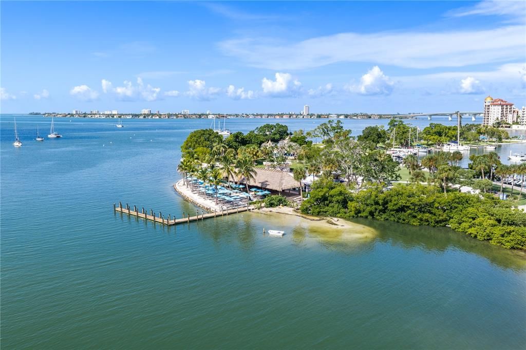 For Sale: $425,000 (3 beds, 2 baths, 1235 Square Feet)