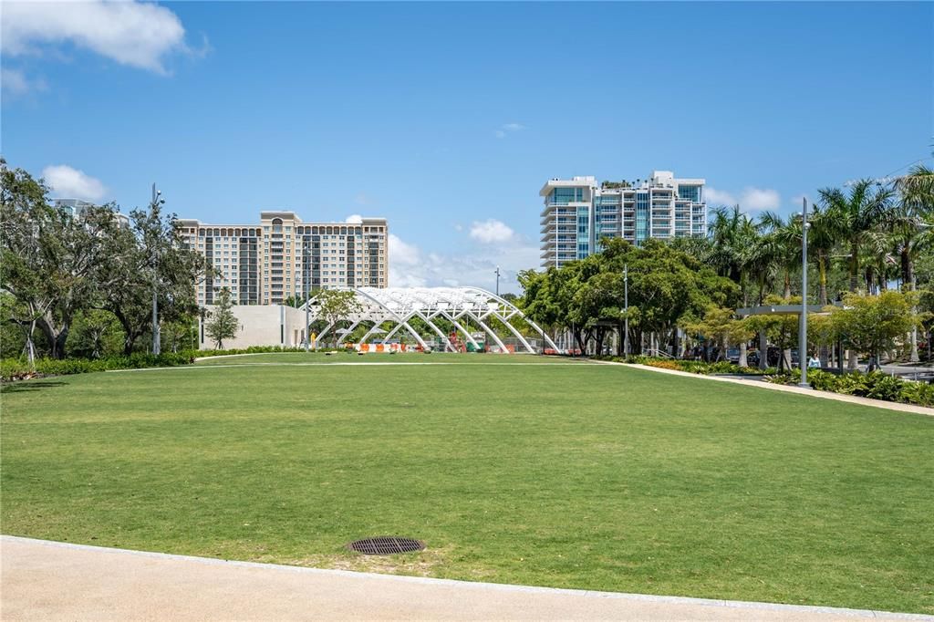 For Sale: $425,000 (3 beds, 2 baths, 1235 Square Feet)