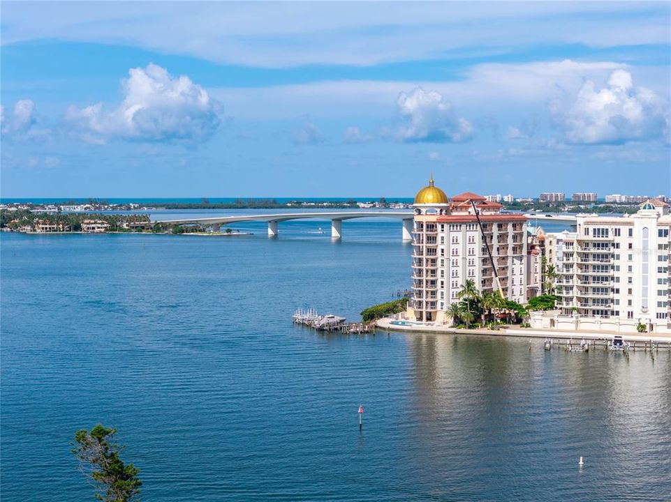 For Sale: $425,000 (3 beds, 2 baths, 1235 Square Feet)