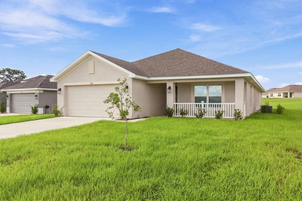 For Sale: $327,000 (3 beds, 2 baths, 1935 Square Feet)