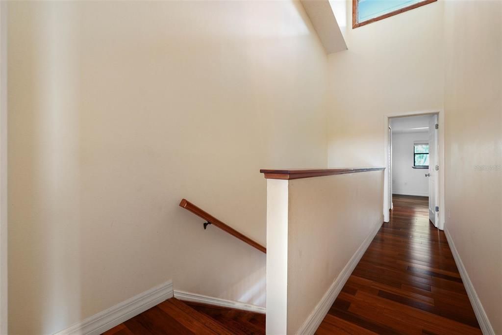 For Sale: $549,900 (2 beds, 2 baths, 1450 Square Feet)