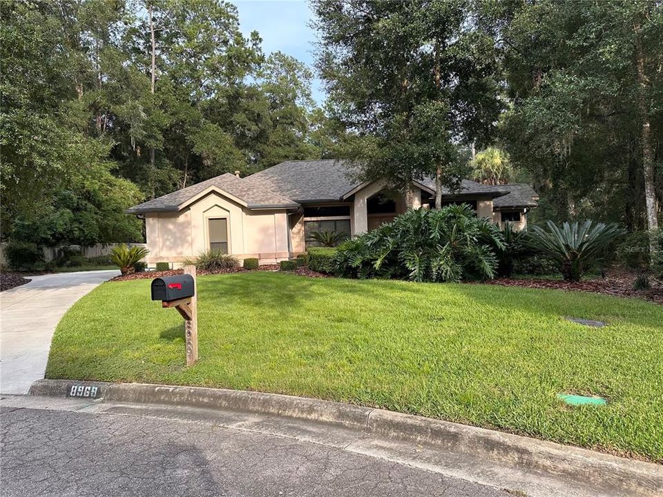 For Sale: $717,900 (4 beds, 2 baths, 2580 Square Feet)