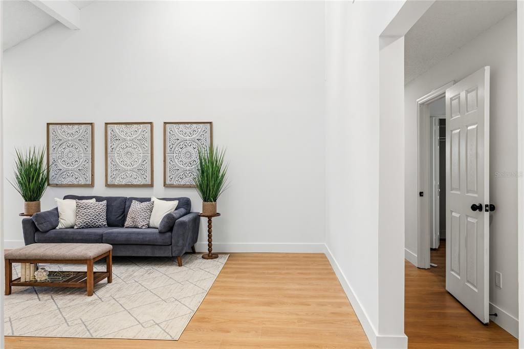 For Sale: $525,000 (3 beds, 2 baths, 1755 Square Feet)