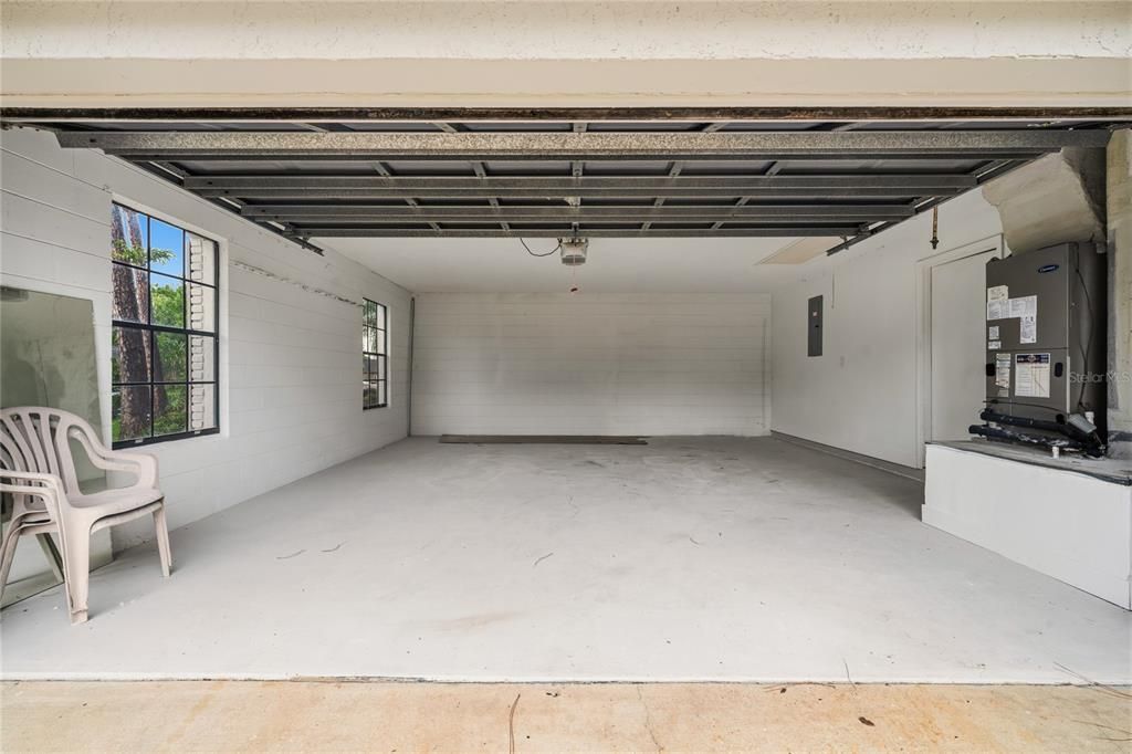 For Sale: $525,000 (3 beds, 2 baths, 1755 Square Feet)