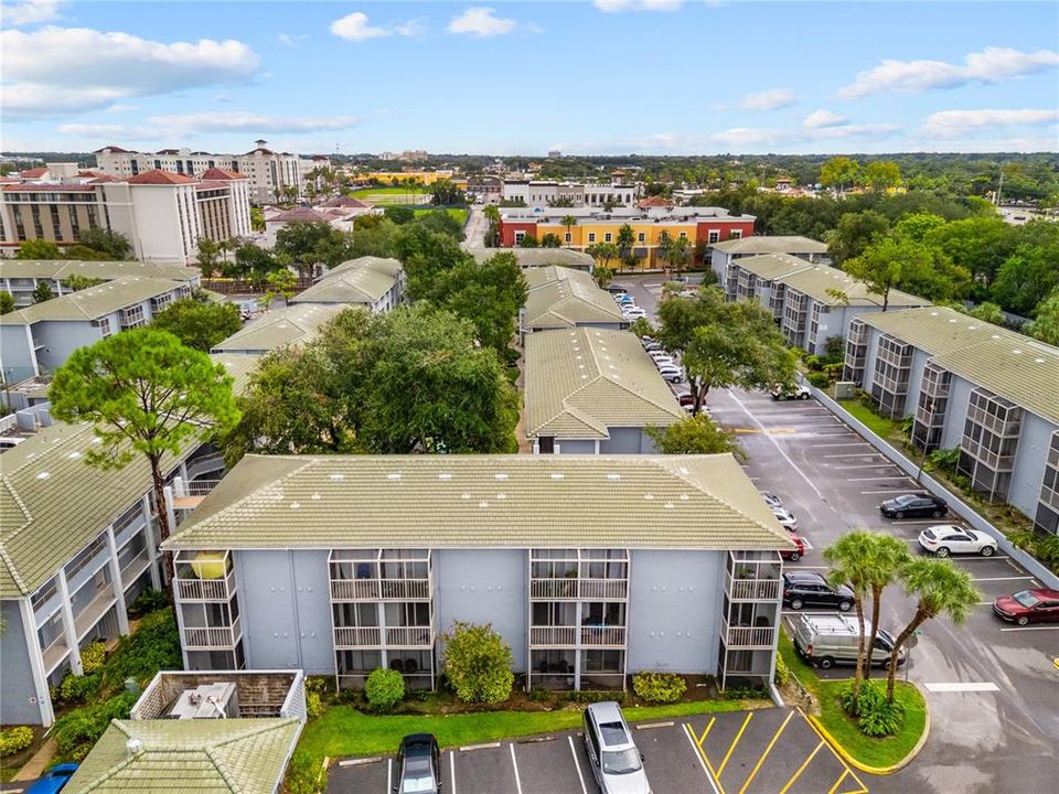 For Sale: $135,000 (2 beds, 2 baths, 992 Square Feet)