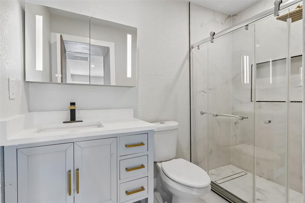 For Sale: $275,000 (4 beds, 2 baths, 1424 Square Feet)