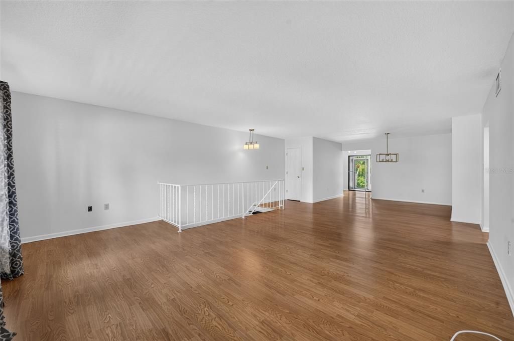 For Rent: $2,200 (3 beds, 2 baths, 1513 Square Feet)