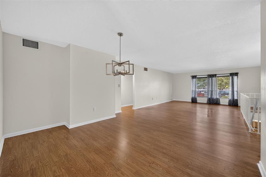 For Rent: $2,200 (3 beds, 2 baths, 1513 Square Feet)