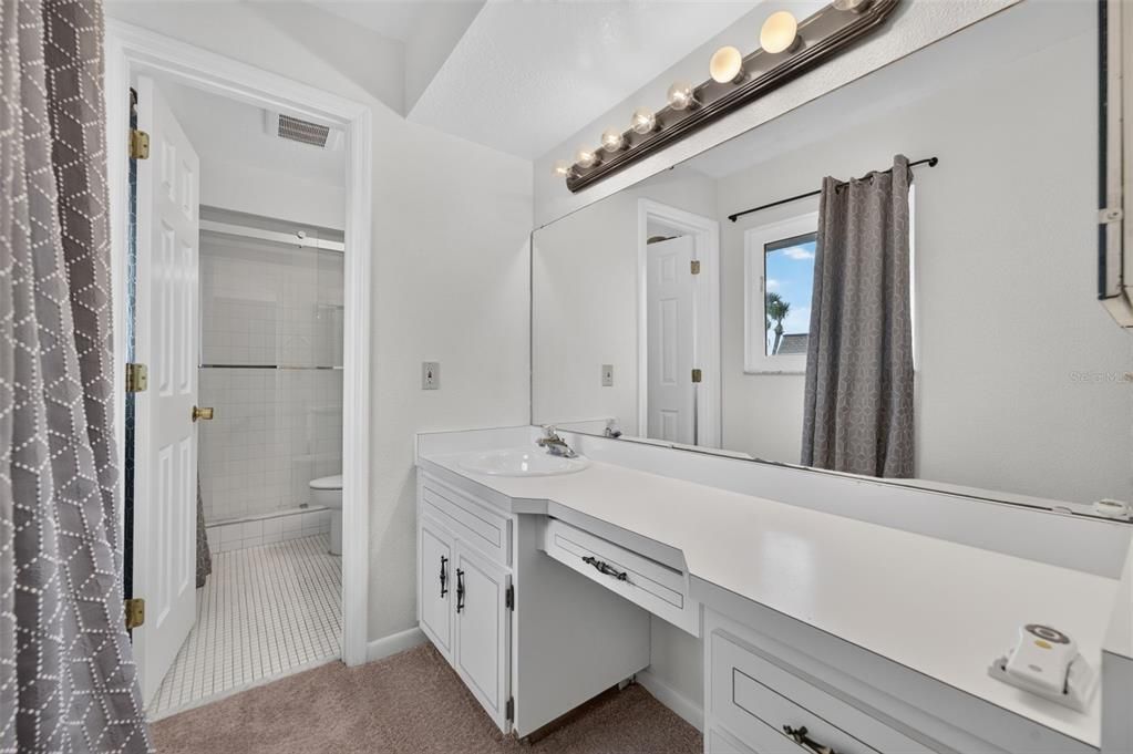 For Rent: $2,200 (3 beds, 2 baths, 1513 Square Feet)