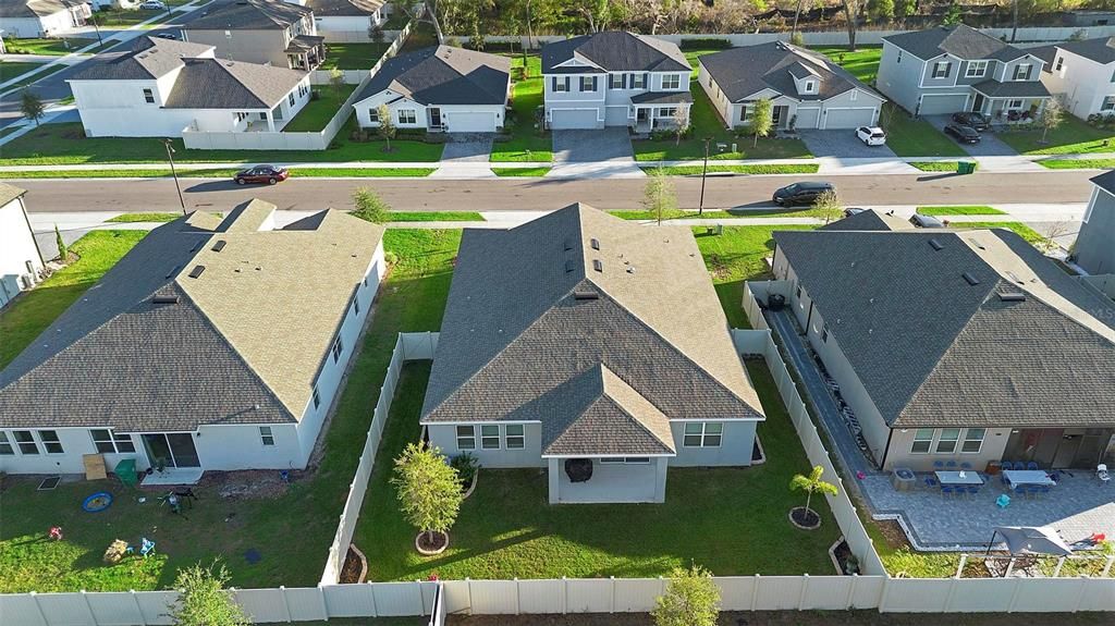 For Sale: $469,900 (4 beds, 3 baths, 2828 Square Feet)